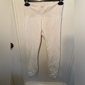 White mesh Lululemon Luxtreme run crop